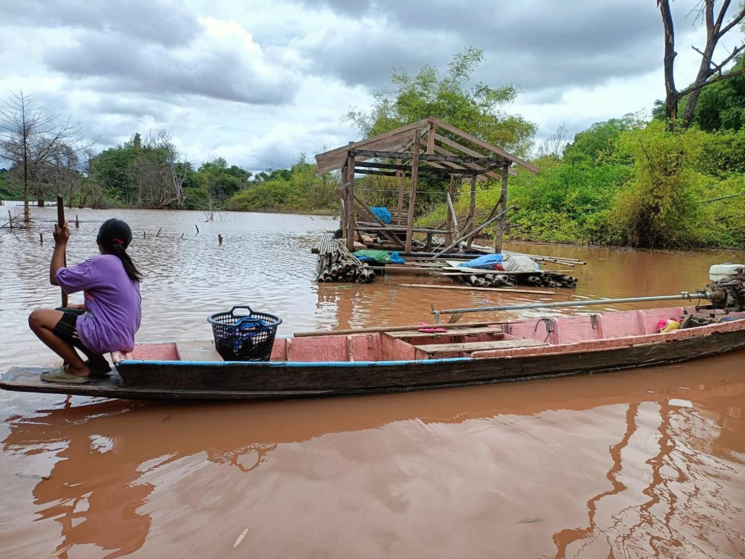 เฮือนน้ำน่าน House By The River Nan Uttaradit Buitenkant foto